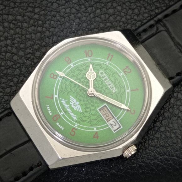 Vintage 1980 Citizen Automatic Mens Silver Watch W/daydate & Green accents - Picture 6 of 10